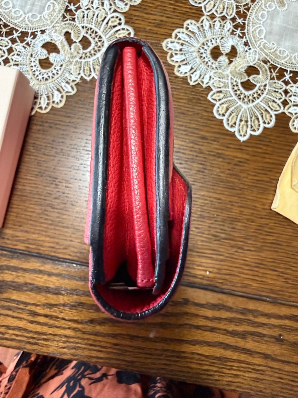 Louis Vuitton Rose Pink Sarah Wallet in Pebbled Leather - Picture 10 of 10